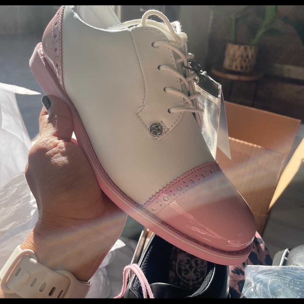G/Fore BNIB Women GALLIVANTER pink Golf Shoes 7.5 retails $225 +tax
